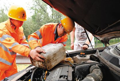 贵州剑阁道路救援